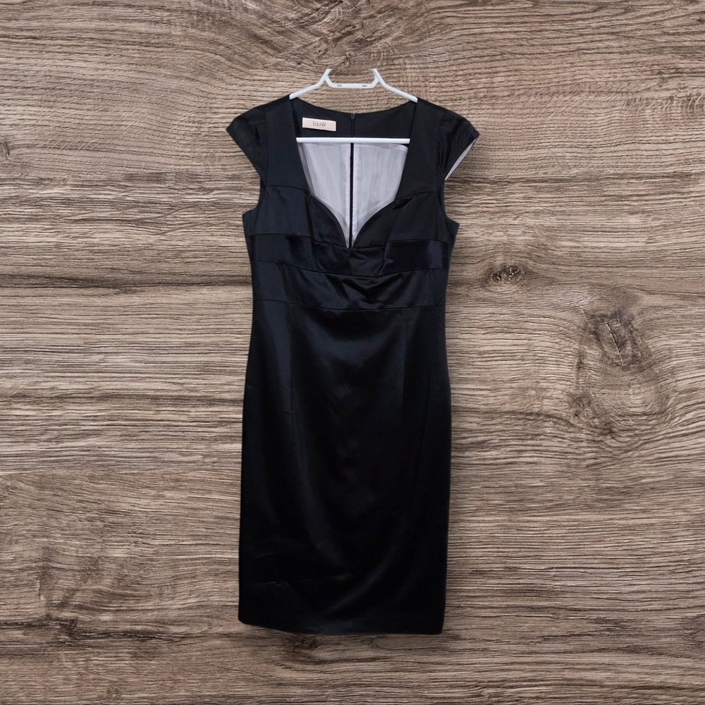 Laurel Black Sheath Midi Dress with Sweetheart Neckline Size Small